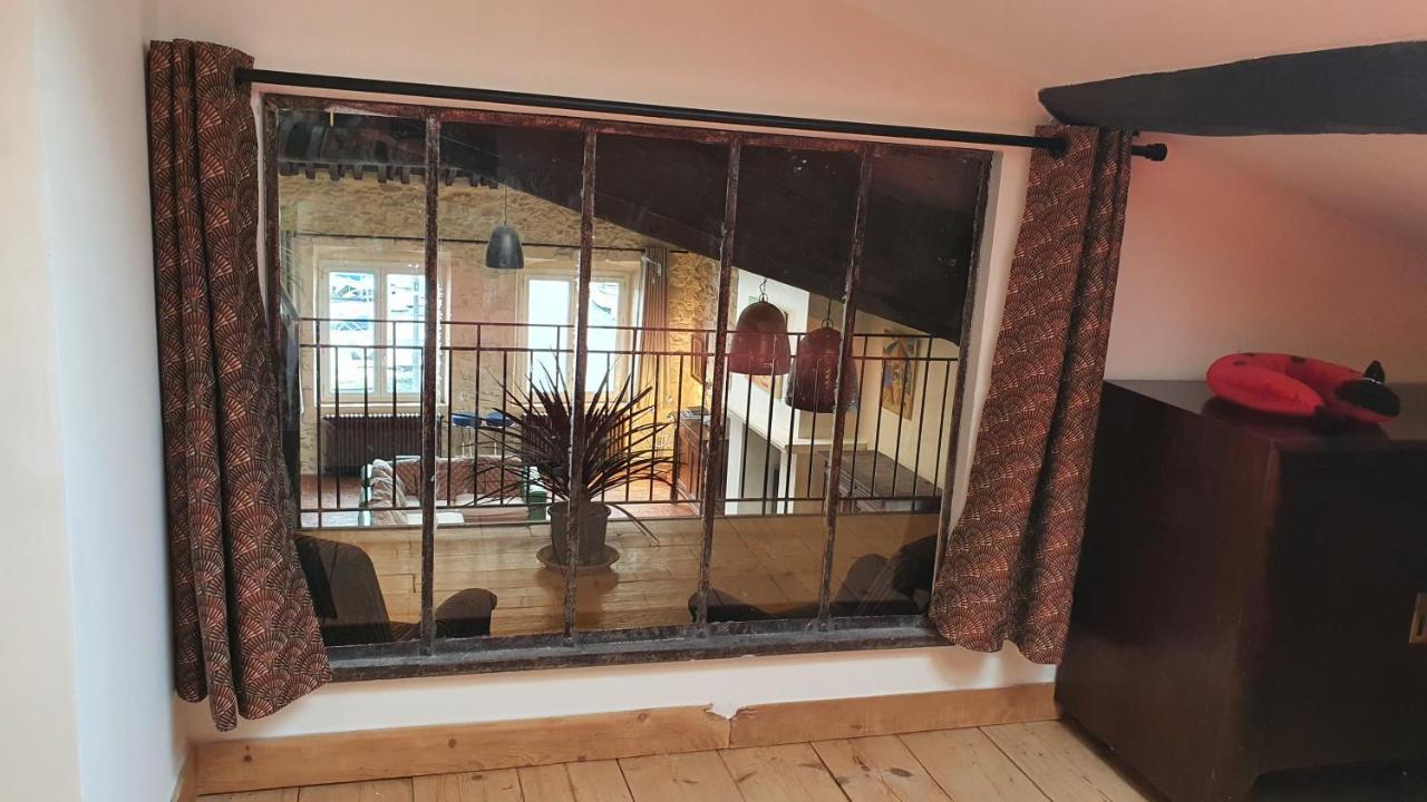 Grand Loft En Plein Coeur Du Vieux-port Apartment *