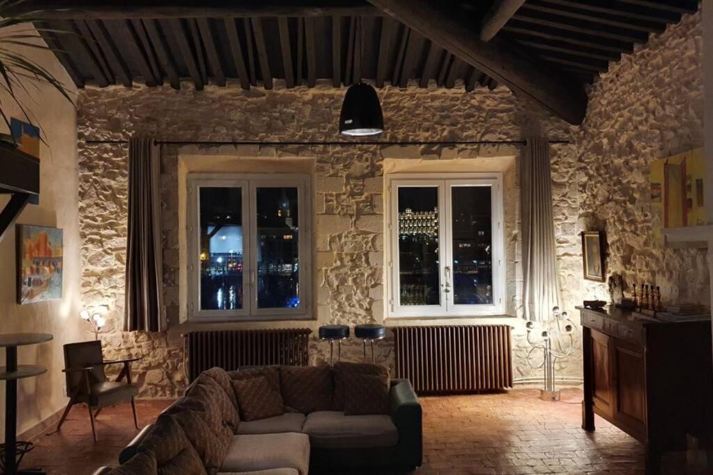 Apartment Grand Loft En Plein Coeur Du Vieux-port