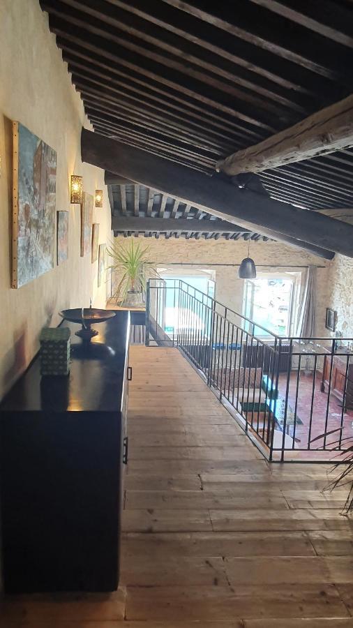 Grand Loft En Plein Coeur Du Vieux-port Apartment